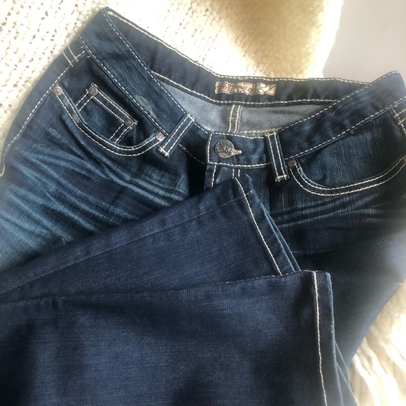 Jeans - Picture 4 of 4